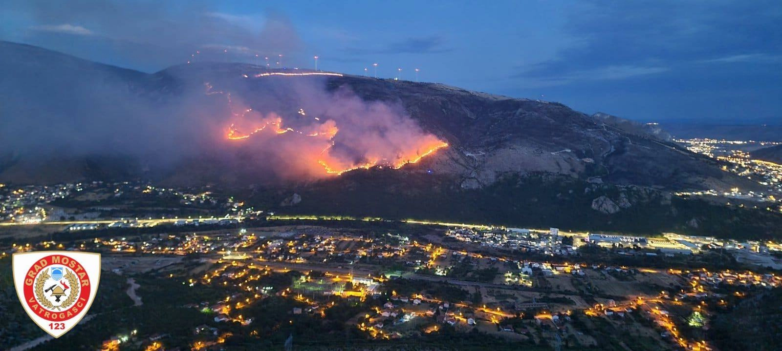 Velika borba s požarima oko Mostara